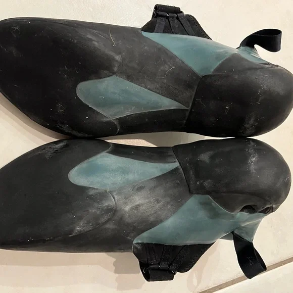 butora Gomi climbing shoes.mens. Not La Sportiva. - Picture 11 of 13